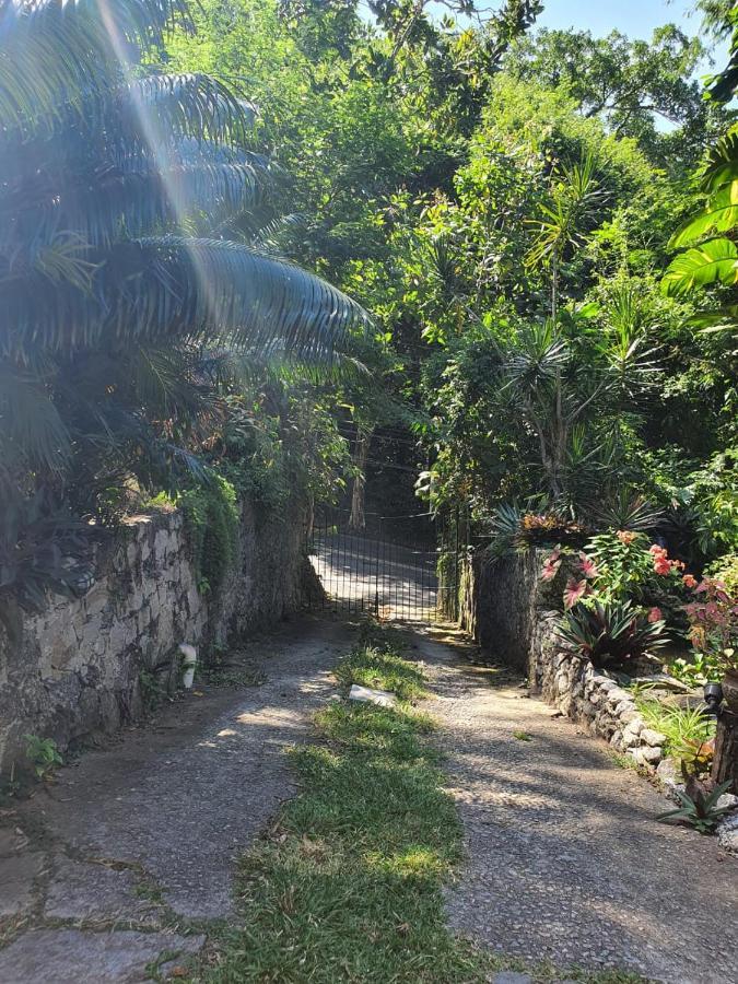 Pousada Do Holandes Itaipuacu Exterior photo